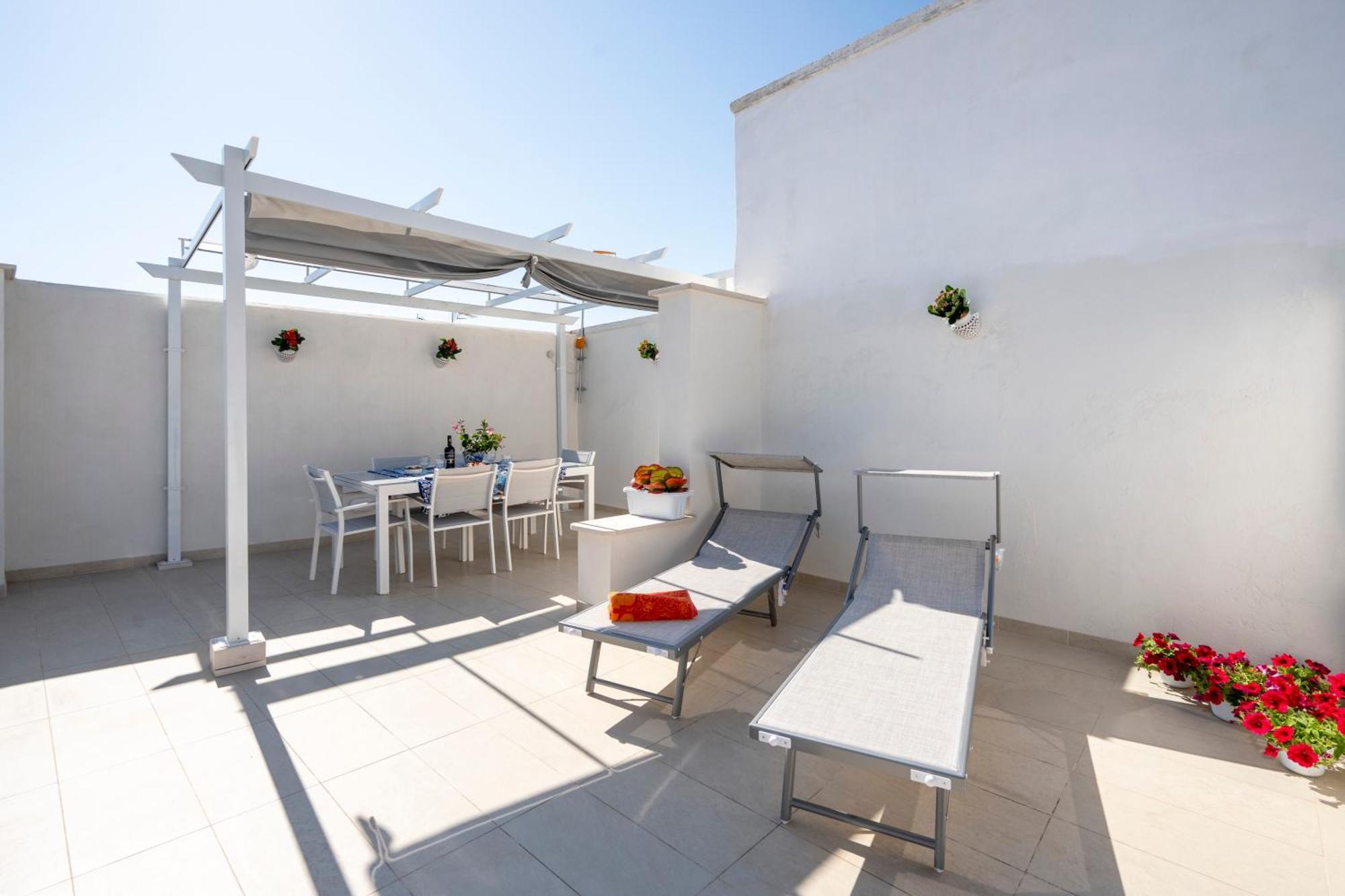 Heart Of Monopoli Apartments Near The Sea Exterior foto