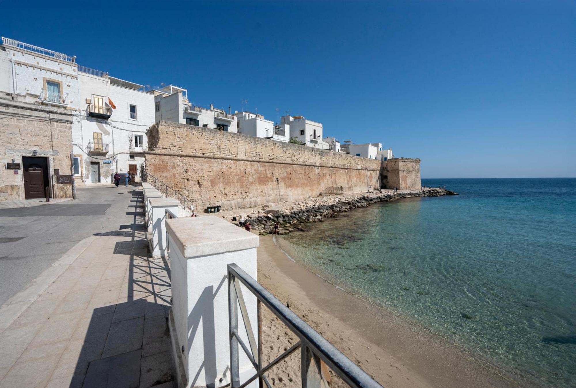 Heart Of Monopoli Apartments Near The Sea Exterior foto